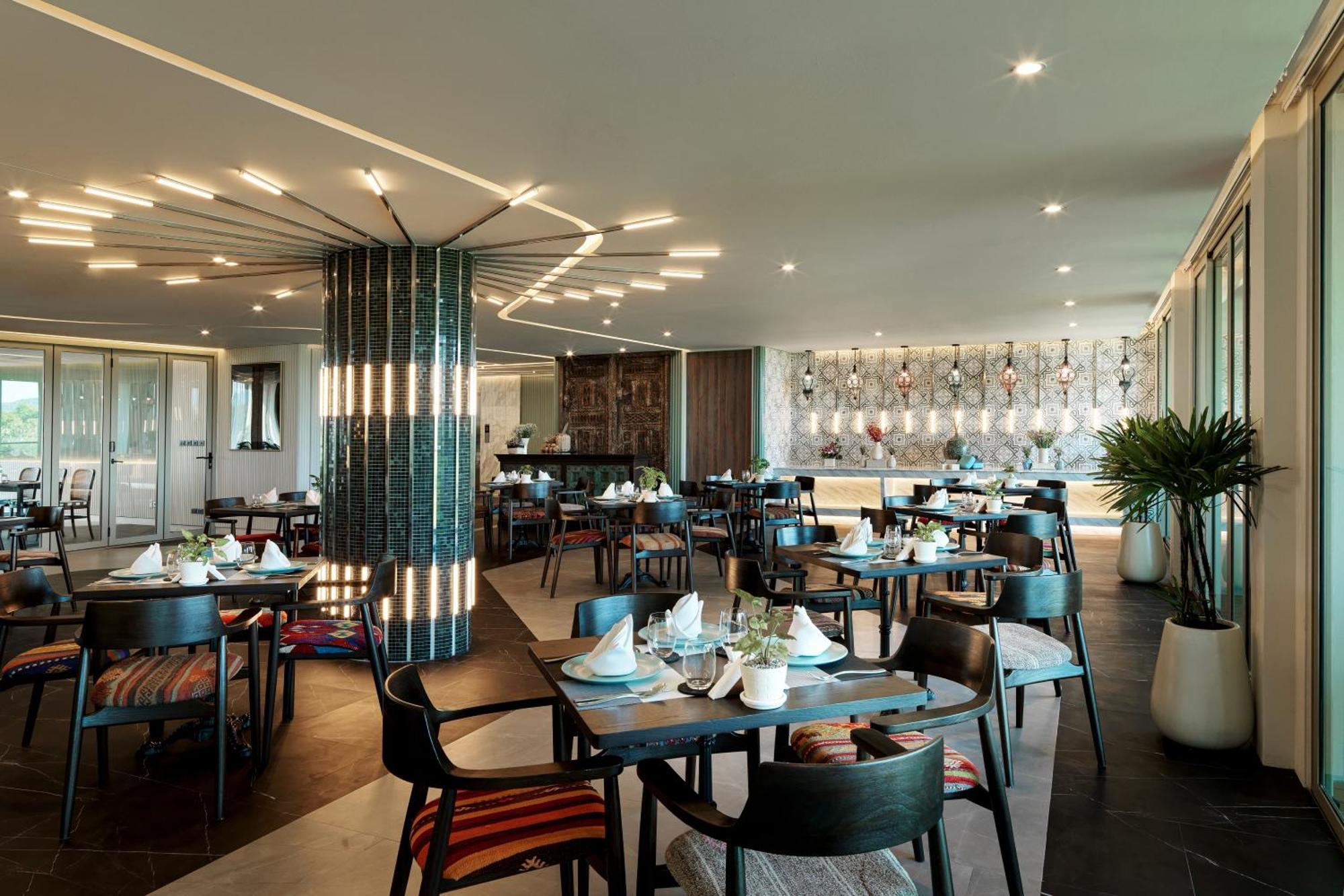 Wyndham Grand Nai Harn Beach Phuket Luaran gambar